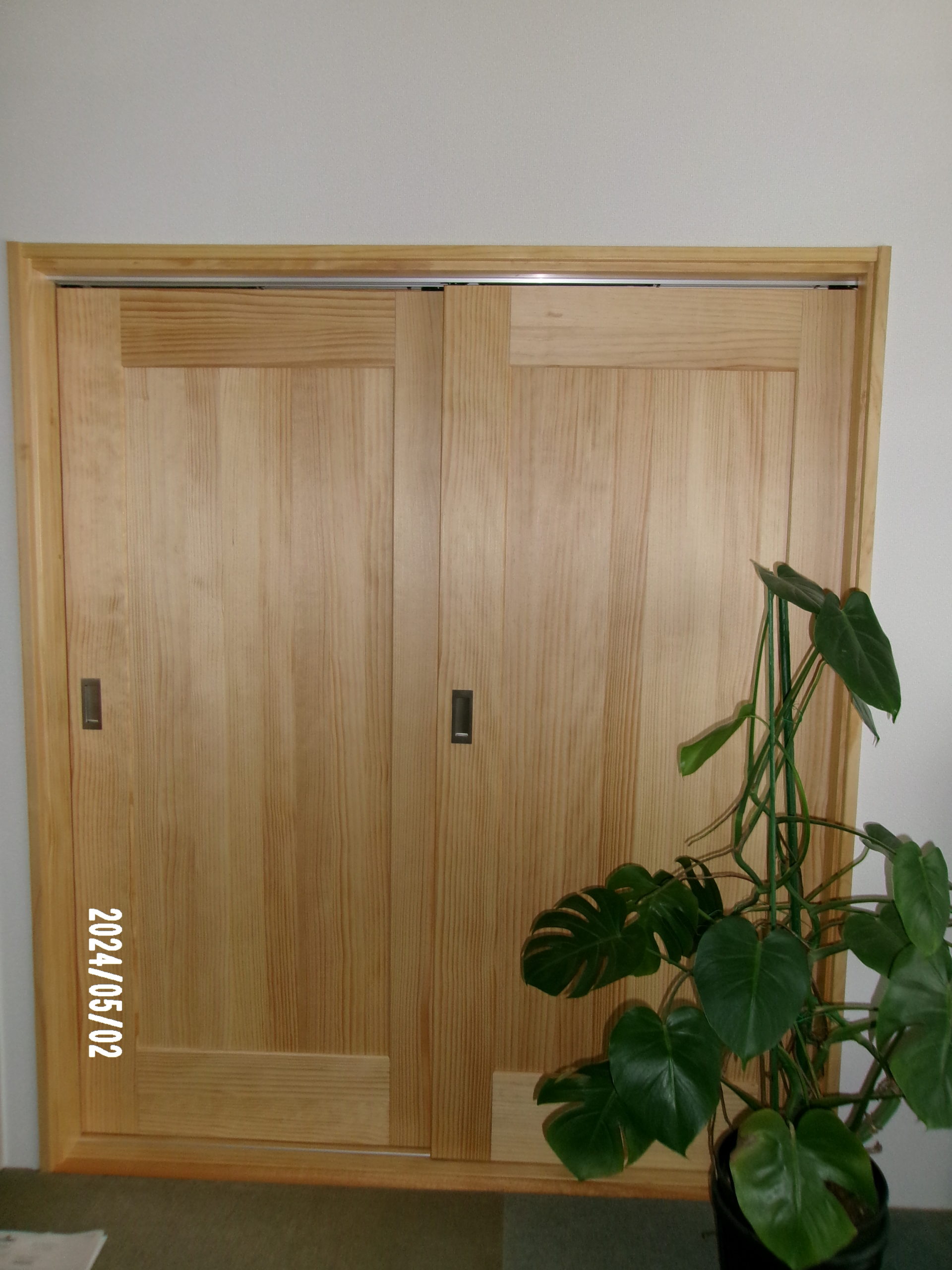 “天然木”に囲まれた 深呼吸したくなる部屋