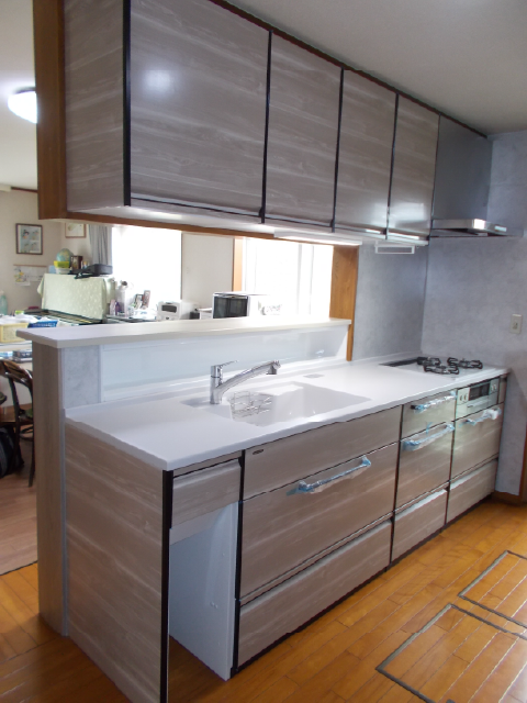 キッチンとランドリーが一体化した家事動線の「時短」リフォーム - After